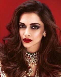 Deepika Padukone's bold makeup in traditional outfits 